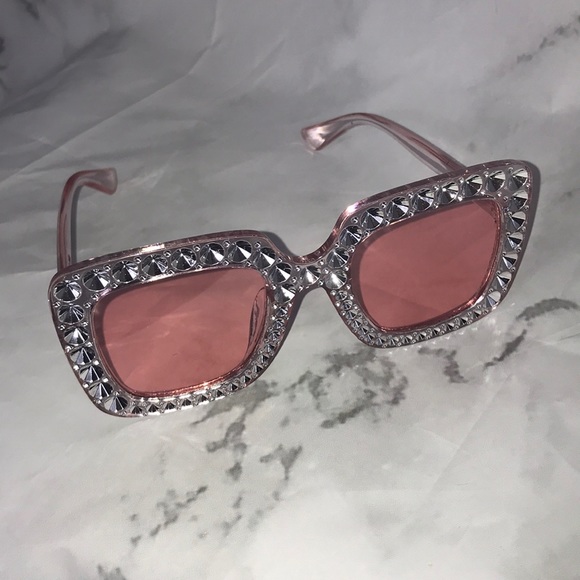 NEW Large crystal like pink square sunglasses - Picture 2 of 5